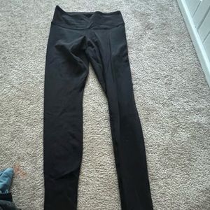 lululemon low rise 28” leggings